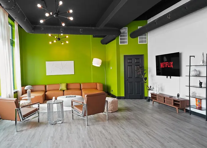 Spacious 6br Group Unit Near Mccormick & Lakefront Апартаменты *