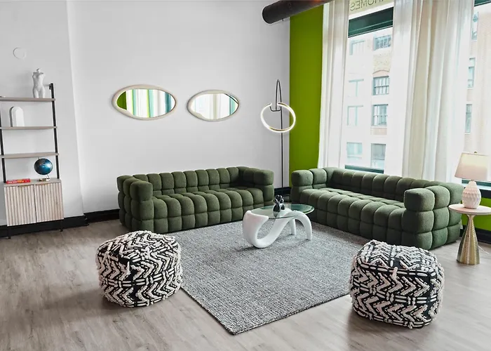 Spacious 6br Group Unit Near Mccormick & Lakefront * Чикаго