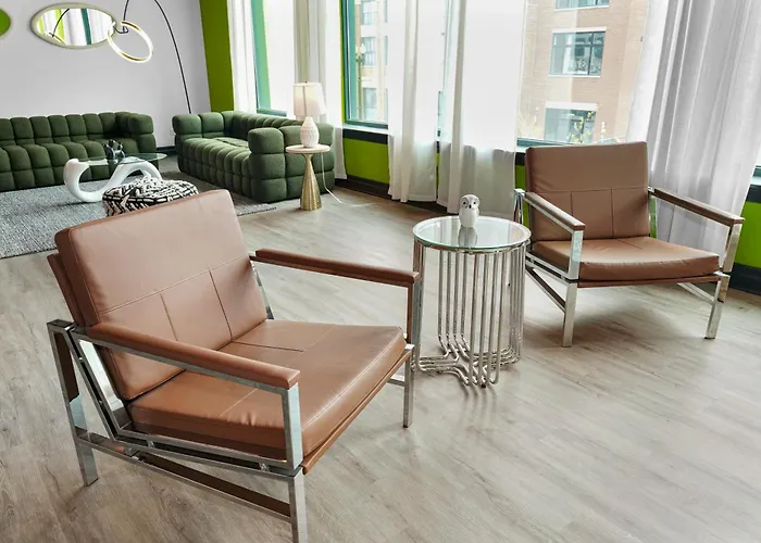 Spacious 6br Group Unit Near Mccormick & Lakefront * Чикаго